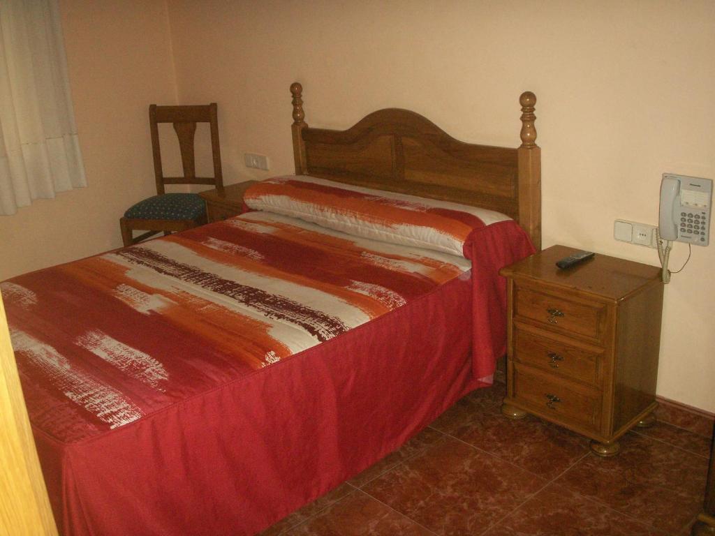 Hostal La Nava Madrid Esterno foto